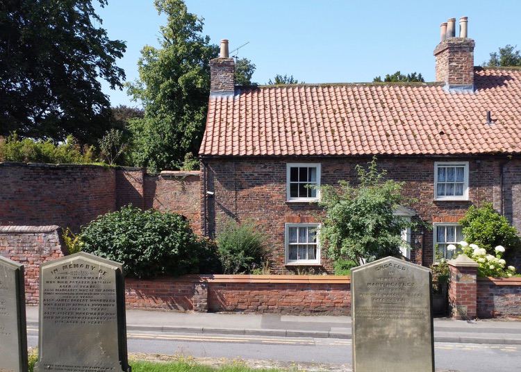 visit_thirsk_town_122