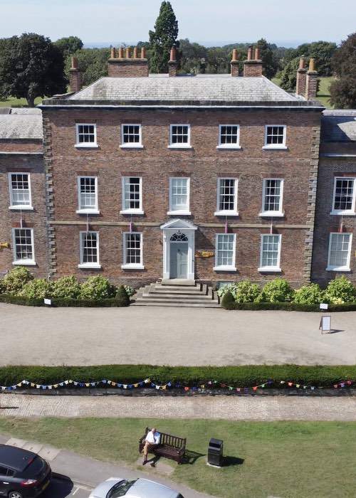 visit_thirsk_town_008