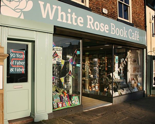 a ladies clothing and footwear boutique in Thirsk offering a range of carefully selected quality brands along with a personal service.